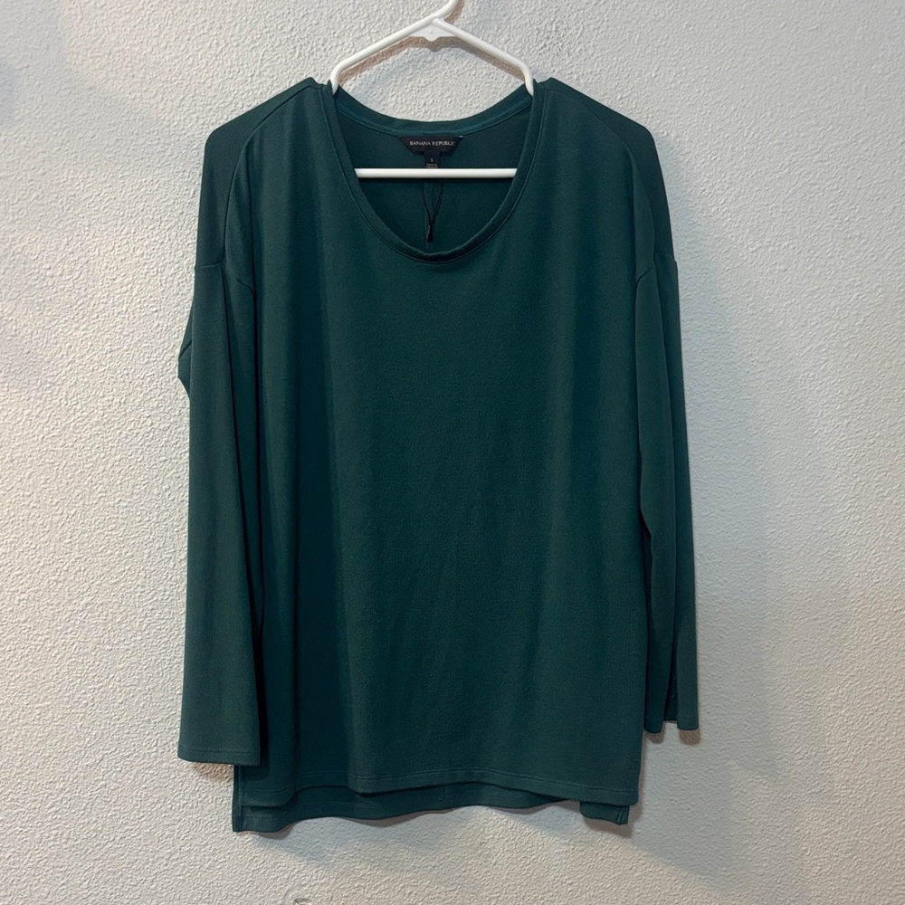 NWOT Banana Republic Dark Green Women's Top